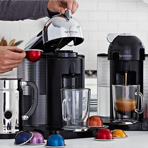 Breville Nespresso Vertuo & Aeroccino3 Espresso Machine - Picture 2 of 12